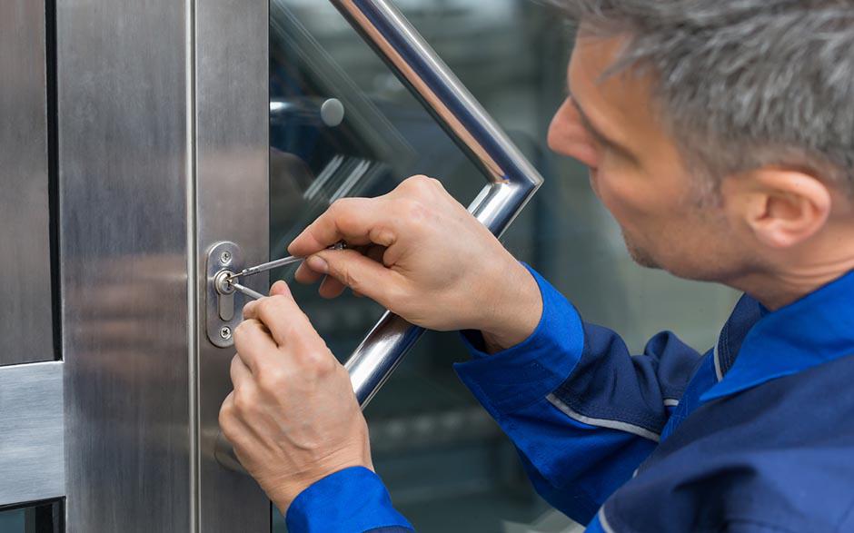 appeler un serrurier Le Mesnil-Saint-Denis